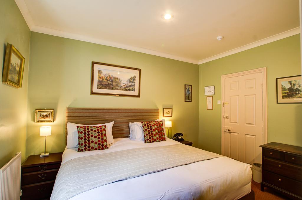 White Hart Inn Wells Exterior photo